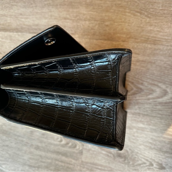 Kurt Geiger Black Croc-Pattern Shoulder Bag - Picture 10 of 15